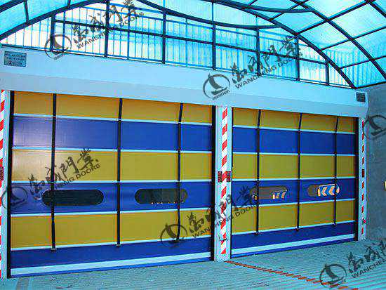 沈陽華府丹郡快速門案例 - 中出網(wǎng)-智能出入口與停車充電門戶