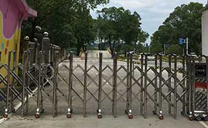 湖南常德伸縮門(mén)案例 - 中出網(wǎng)-智能出入口與停車(chē)充電門(mén)戶