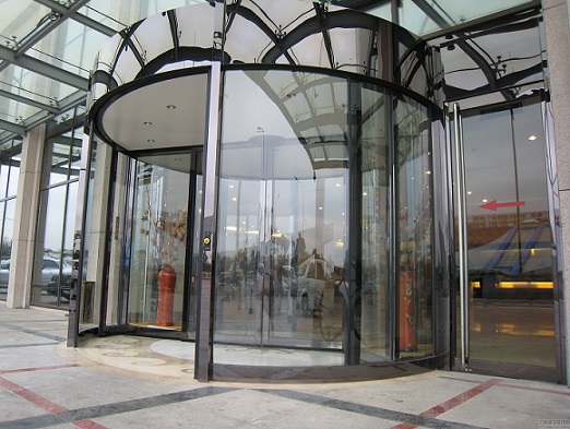 旋轉(zhuǎn)門(mén)