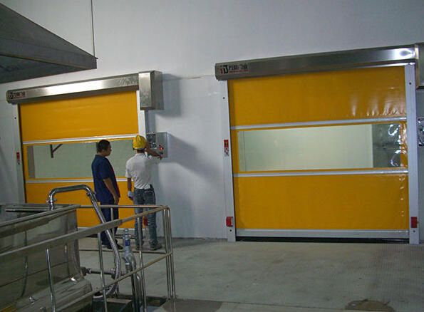 廣西統(tǒng)一企業(yè)有限公司快速門(mén)案例 - 中出網(wǎng)-智能出入口與停車(chē)充電門(mén)戶(hù)