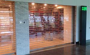 南寧機場水晶卷簾門案例