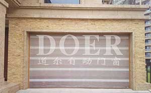 別墅翻板車庫門電機-湖景壹號莊園工程實例