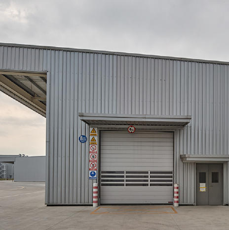 鋼質(zhì)保溫快速卷簾門