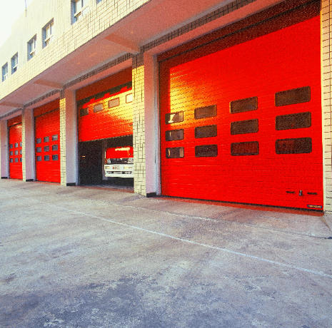消防站分節(jié)提升式車庫門