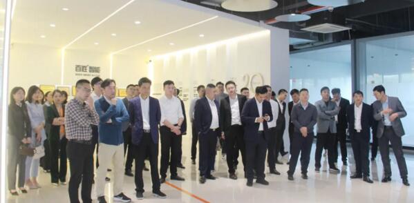 熱烈歡迎江西省委、省青年企業(yè)家協(xié)會(huì)嘉賓蒞臨百勝智能參觀指導(dǎo)