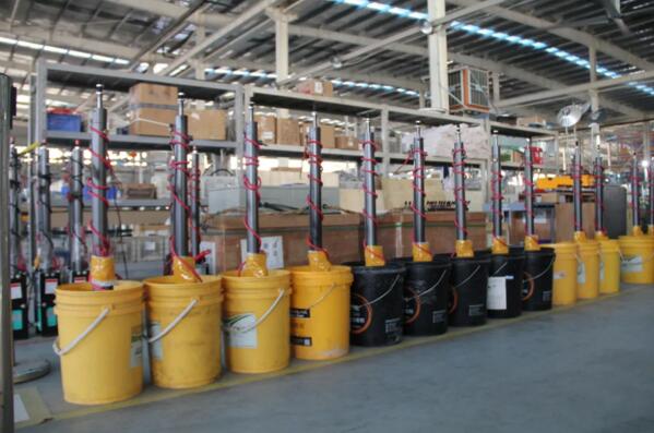 升降柱機芯需要經(jīng)過24小時防水測試