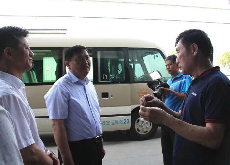 市委常委、市委組織部部長李鎮(zhèn)發(fā)高度評價百勝智能