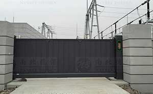 湖北仙桃市仙東變電站808LP智能無(wú)軌懸浮門案例 - 中出網(wǎng)-智能出入口與停車充電門戶