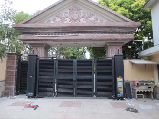 上海閔行區(qū)華漕鎮(zhèn)保樂(lè)路諸新一村141號(hào)別墅開(kāi)泰LB - 中出網(wǎng)-智能出入口與停車充電門(mén)戶