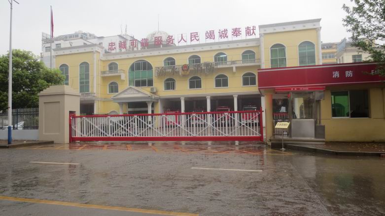 江西渝水消防智能無軌懸浮門工程案例 - 中出網(wǎng)-智能出入口與停車充電門戶