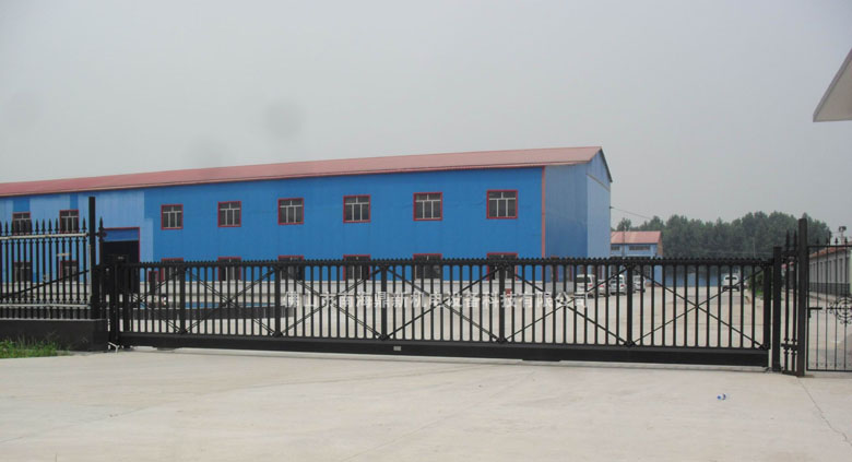 河北唐山豐潤區(qū)機械廠智能無軌懸浮門工程案例 - 中出網(wǎng)-智能出入口與停車充電門戶