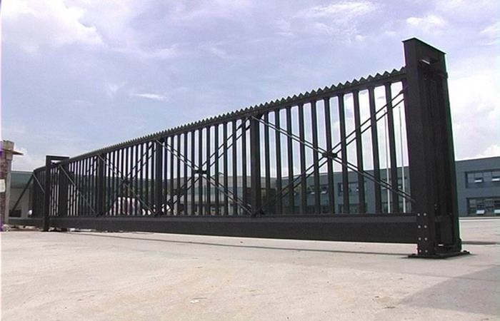 佛山市松川機(jī)械設(shè)備有限公司智能無軌懸浮門工程案例 - 中出網(wǎng)-智能出入口與停車充電門戶