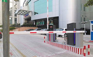 佛山南海農(nóng)商銀行停車場系統(tǒng)工程案例 - 中出網(wǎng)-智能出入口與停車充電門戶