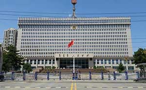 呼和浩特市公安局30米對(duì)開(kāi)電動(dòng)伸縮門(mén)案例 - 中出網(wǎng)-智能出入口與停車(chē)充電門(mén)戶(hù)