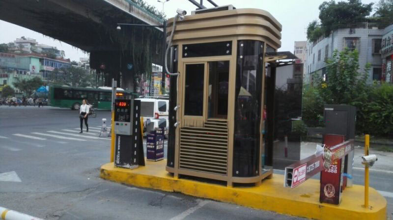 杭州城北電腦城停車收費(fèi)系統(tǒng)案例 - 中出網(wǎng)-智能出入口與停車充電門戶