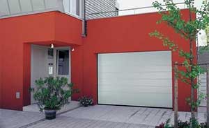 自動(dòng)車(chē)庫(kù)門(mén)