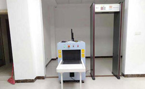 廣東省梅州市梅江區(qū)新中路78號(hào)梅州市信訪(fǎng)局AT5030A安檢門(mén)案例