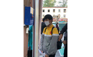 洛陽(yáng)市二十六中安裝安天下測(cè)溫安檢門(mén)案例 - 中出網(wǎng)-智能出入口與停車充電門(mén)戶