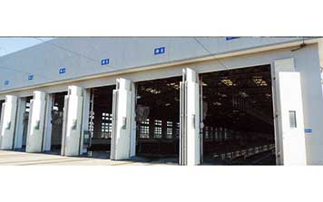 工業(yè)車庫門