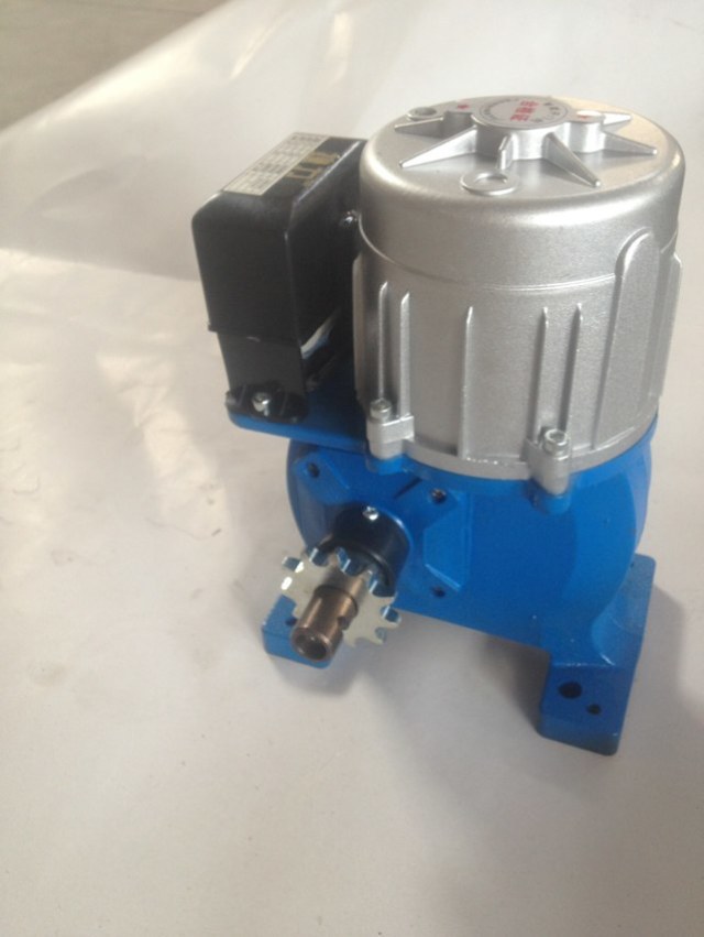 伸縮門電機(jī)