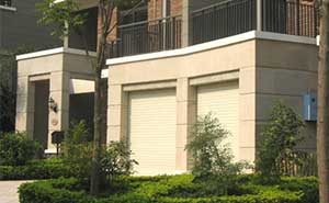 深圳圣莫麗斯花園別墅車庫(kù)門案例 - 中出網(wǎng)-智能出入口與停車充電門戶