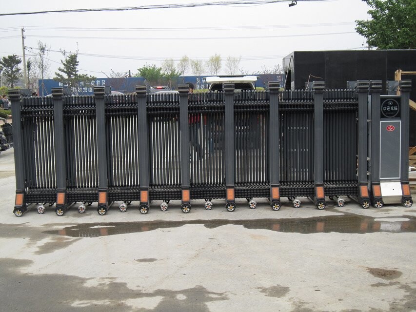 鞍山湯崗子鎮(zhèn)政府伸縮門工程案例 - 中出網(wǎng)-智能出入口與停車充電門戶