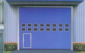 上滑式工業(yè)門(mén)