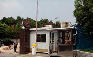 長沙縣電力局通道閘案例 - 中出網(wǎng)-智能出入口與停車充電門戶