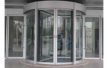 三翼旋轉(zhuǎn)門