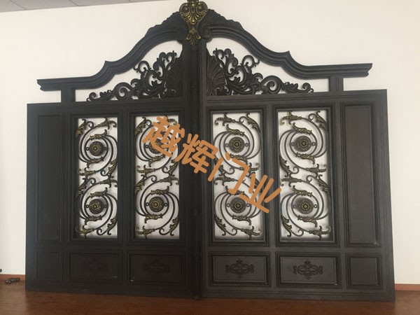 鋁藝大門(mén)