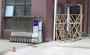 洪澤郵儲(chǔ)銀行電動(dòng)伸縮門案例 - 中出網(wǎng)-智能出入口與停車充電門戶