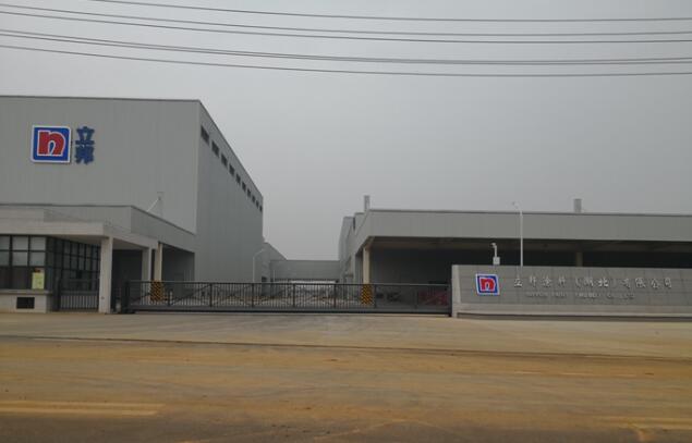 咸寧立邦涂料（湖北）有限公司伸縮門案例 - 中出網(wǎng)-智能出入口與停車充電門戶