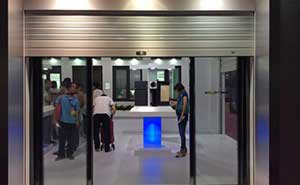 廣州展會(huì)長富參展自動(dòng)門案例 - 中出網(wǎng)-智能出入口與停車充電門戶