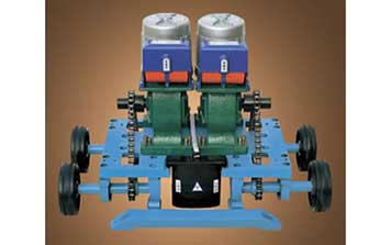 無軌伸縮開門機