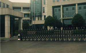 株洲精工硬質(zhì)合金有限公司伸縮門(mén)案例 - 中出網(wǎng)-智能出入口與停車(chē)充電門(mén)戶