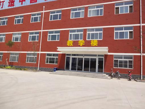 山東廣域科技教學(xué)樓自動門案例 - 中出網(wǎng)-智能出入口與停車充電門戶