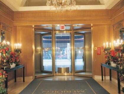 自動旋轉(zhuǎn)門