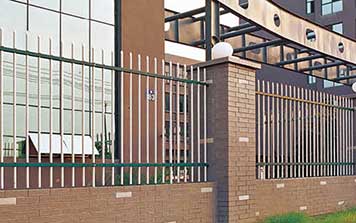 鋅鋼護(hù)欄 - 兩桿熱鍍鋅噴護(hù)欄