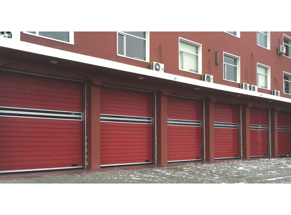 硬質(zhì)快速門