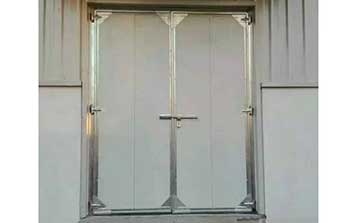 工業(yè)平開門