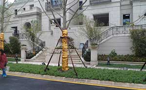 常州萬方集團(tuán)護(hù)欄案例 - 中出網(wǎng)-智能出入口與停車充電門戶