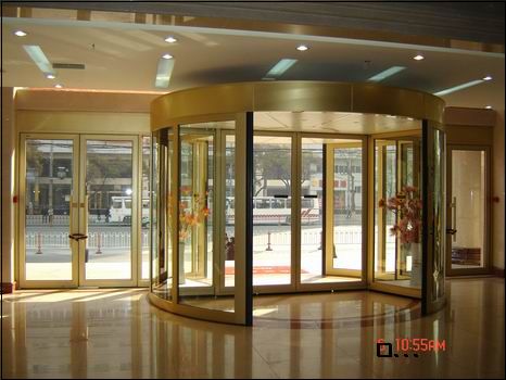 蘭州中國(guó)人民銀行旋轉(zhuǎn)門工程案例 - 中出網(wǎng)-智能出入口與停車充電門戶