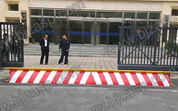 路障機(jī) - 輕型路障機(jī)（定制款）