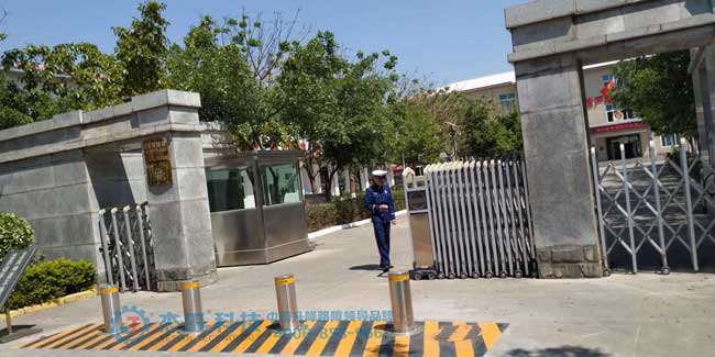 四川涼山森林消防支隊(duì)升降柱案例 - 中出網(wǎng)-智能出入口與停車充電門戶