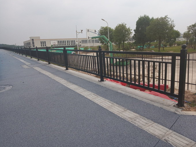 其他 - 護(hù)欄 深標(biāo)圍欄