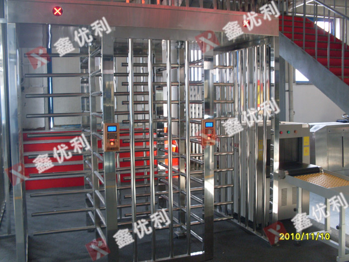 沈陽(yáng)火車(chē)站，和諧號(hào)車(chē)輛段，全高轉(zhuǎn)閘，指紋門(mén)禁機(jī)案例 - 中出網(wǎng)-智能出入口與停車(chē)充電門(mén)戶(hù)