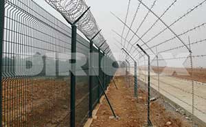 成都雙流國際機(jī)場護(hù)欄案例