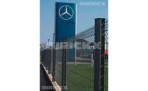 奔馳汽車公司護(hù)欄案例