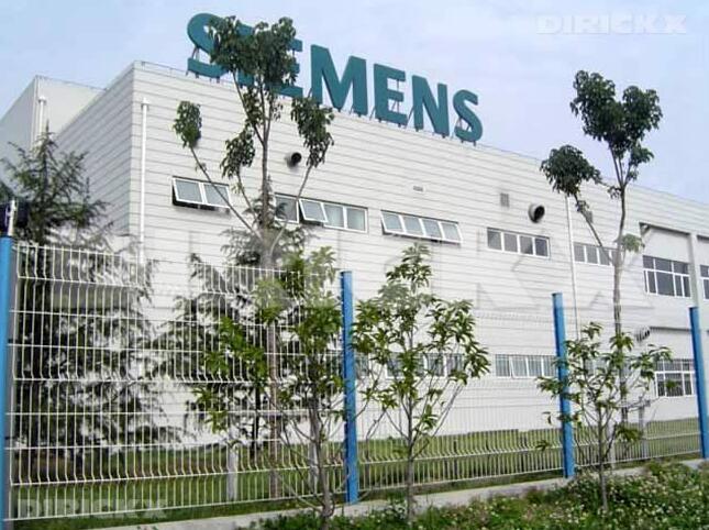 上海西門子工業(yè)園護(hù)欄案例 - 中出網(wǎng)-智能出入口與停車充電門戶