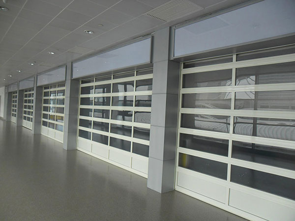 卷簾車(chē)庫(kù)門(mén)